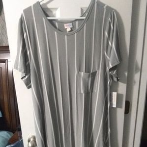 LuLaRoe 3x Carly